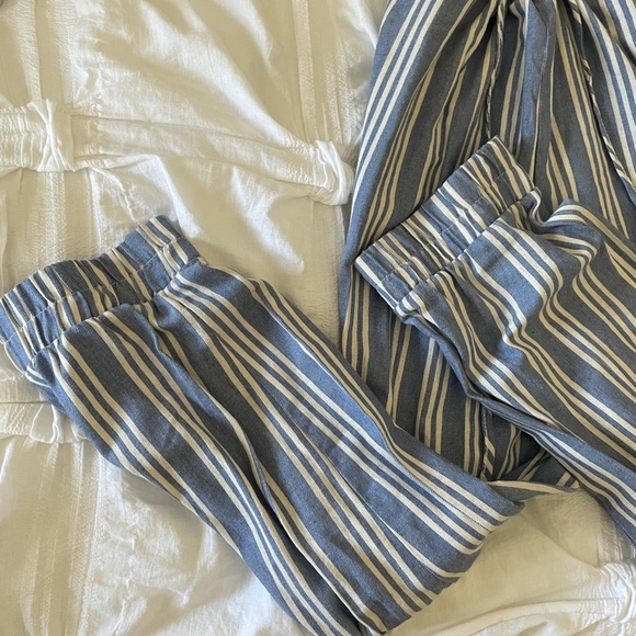 Striped jumpsuit - Picture 2 of 4